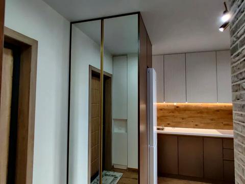 квартира за адресою Дніпро, Космічна вул., 5