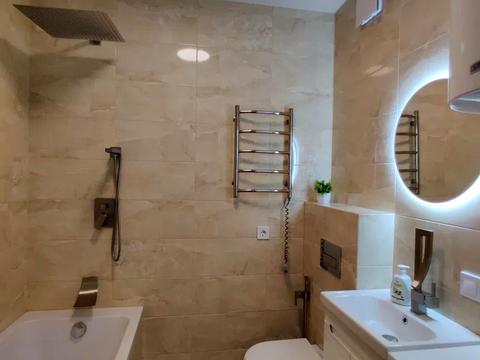 квартира за адресою Дніпро, Космічна вул., 5