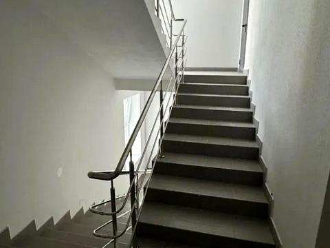 квартира за адресою Романа Вірастюка вул., 1