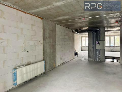 комерційна за адресою Михайла Максимовича вул. (Онуфрія Трутенка), 32-Б