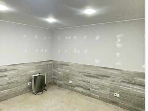 коммерческая по адресу Героїв Крут ул., 10