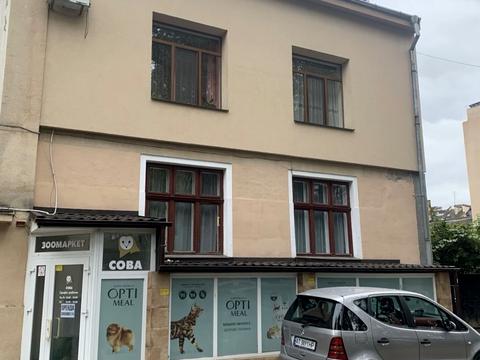 коммерческая по адресу Героїв Крут ул., 10