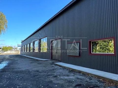 комерційна за адресою Залізнична вул., 1