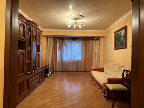 квартира за адресою Вишняківська вул., 13