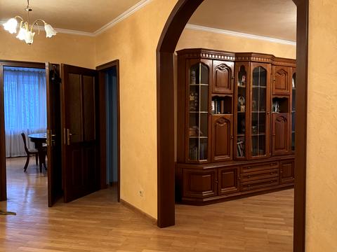 квартира за адресою Вишняківська вул., 13