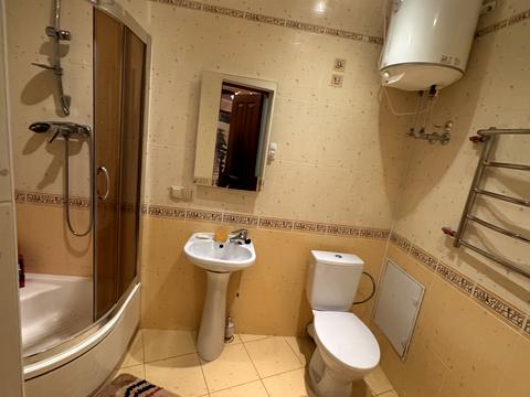 квартира за адресою Вишняківська вул., 13