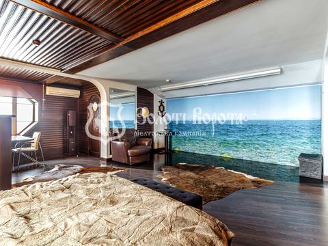 комерційна за адресою Сім'ї Стешенків вул. (Тимофія Строкача), 7