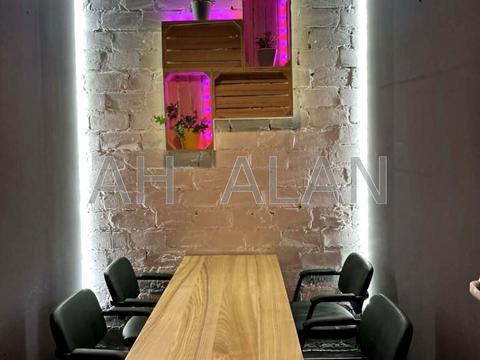 комерційна за адресою Кловський узвіз (Кловський), 7a