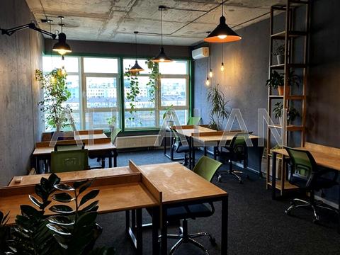 комерційна за адресою Кловський узвіз (Кловський), 7a