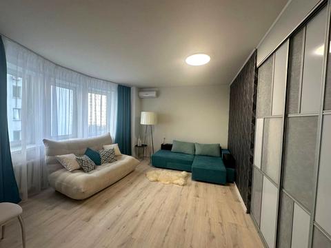 квартира за адресою Миколи Бажана просп., 14