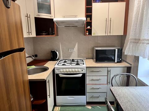 квартира за адресою Бочарова вул., 8