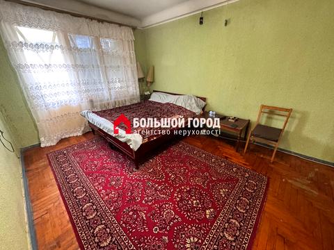 квартира за адресою Бочарова вул., 8-Б