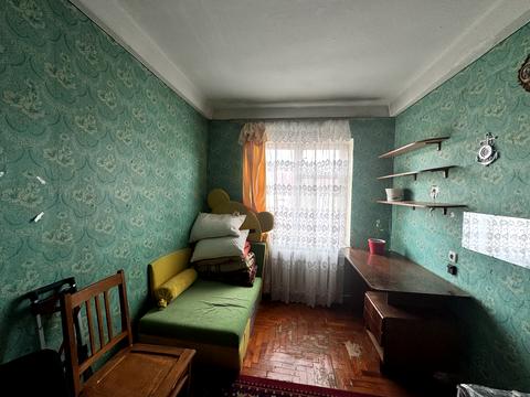 квартира за адресою Бочарова вул., 8-Б