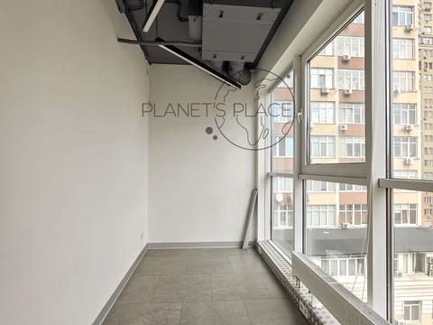 комерційна за адресою Жилянська вул., 118