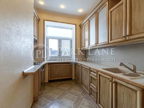 квартира за адресою Обсерваторна вул., 8