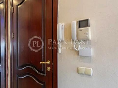 квартира за адресою Обсерваторна вул., 8