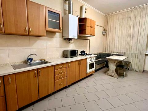 квартира за адресою Іллі Мечникова вул., 18