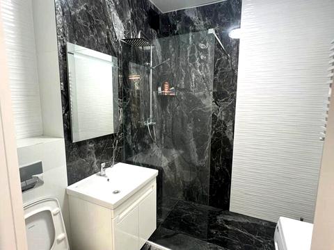 квартира за адресою Залізнична вул., 9