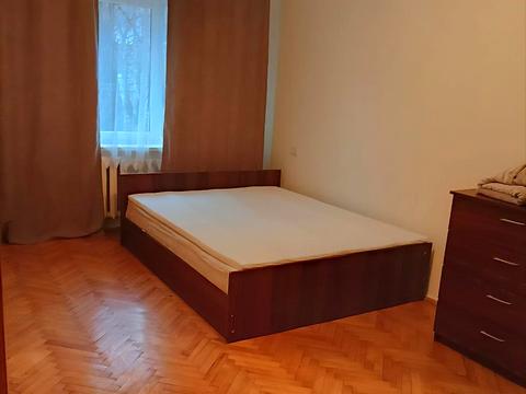 квартира за адресою Карпатська вул., 10