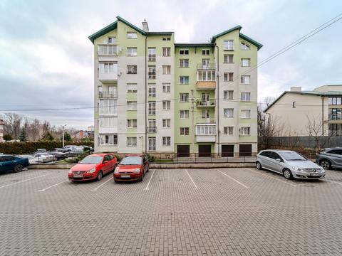 квартира за адресою Василя Сухомлинського вул., 8