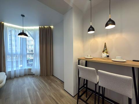 квартира по адресу Молодіжна ул., 10