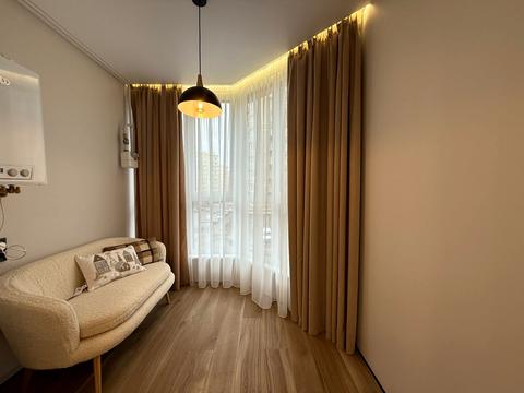 квартира по адресу Молодіжна ул., 10