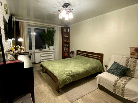 квартира за адресою Академіка Заболотного вул., 18А