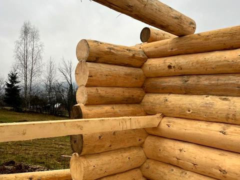 будинок за адресою Грушевського вул.