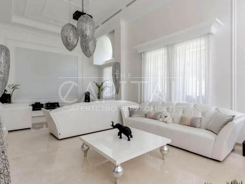 будинок за адресою Стуса