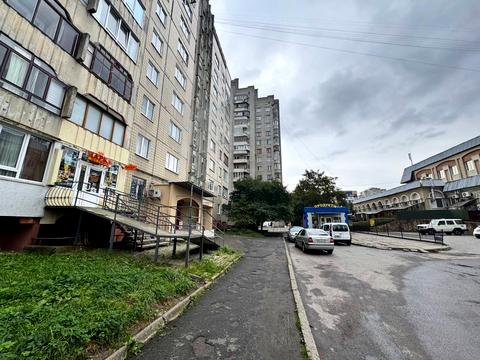 комерційна за адресою Червоної Калини просп., 115