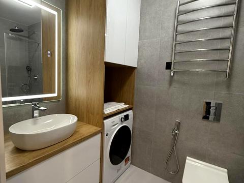 квартира за адресою Володимира Великого вул. (Артема), 10