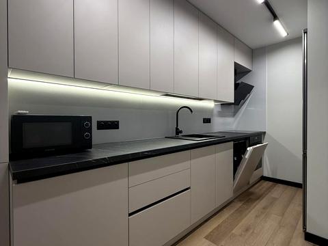 квартира за адресою Володимира Великого вул. (Артема), 10