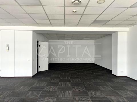 коммерческая по адресу Степана Бандеры просп., 9