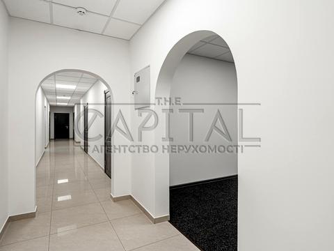 комерційна за адресою Спаська вул., 5