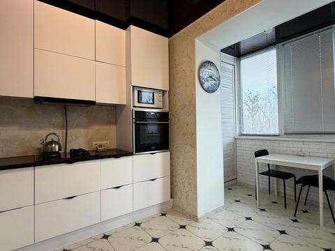 квартира за адресою Покровська вул., 99д