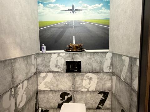 квартира за адресою Покровська вул., 99д