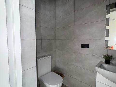 будинок за адресою с. Крижанівка, Лазурна