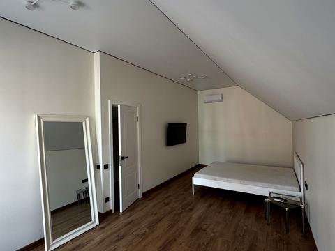 будинок за адресою с. Крижанівка, Лазурна