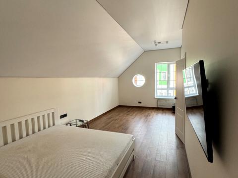 будинок за адресою с. Крижанівка, Лазурна