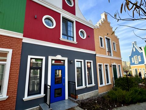 будинок за адресою с. Крижанівка, Лазурна