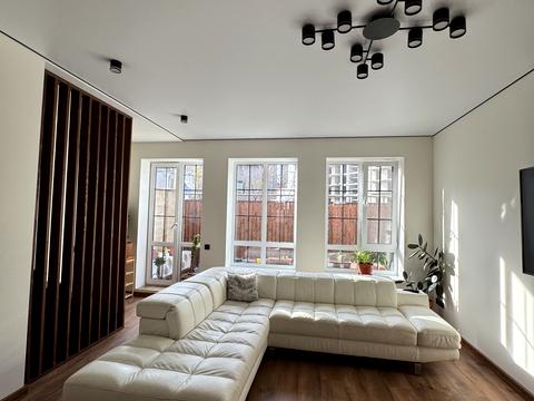 будинок за адресою с. Крижанівка, Лазурна