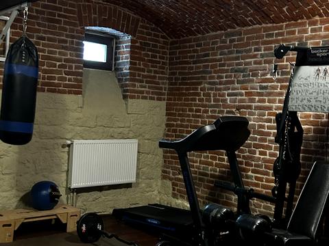 будинок за адресою Кирила і Мефодія вул., 25