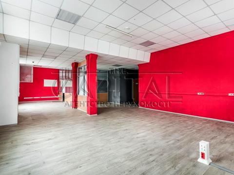 комерційна за адресою Василя Макуха вул. (Івана Шевцова), 1