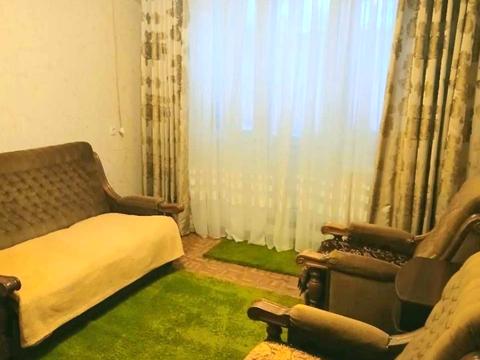 квартира за адресою Космонавтів вул., 28