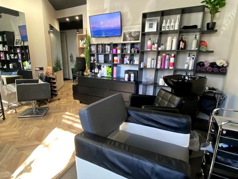 комерційна за адресою Бастіонна вул., 4