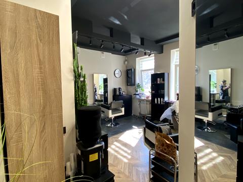 комерційна за адресою Бастіонна вул., 4