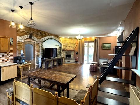 будинок за адресою Садова, 15-А