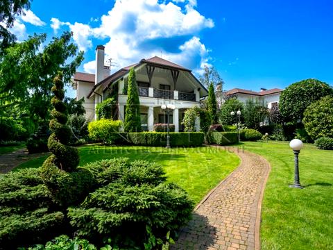 дом по адресу Авіаторів, 1