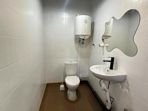 коммерческая по адресу Ивана Миколайчука ул., 6