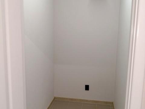 коммерческая по адресу Ивана Миколайчука ул., 6